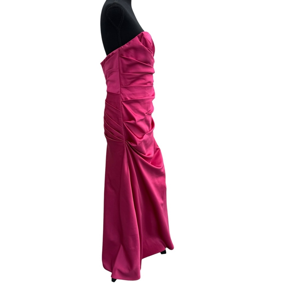 David's Bridal Strapless Fuchsia Satin Evening Dress - Picture 2 of 5